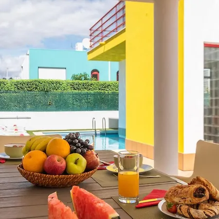 Villa Poseidon - Com Piscina Aquecivel E Bbq Na Marina Albufeira