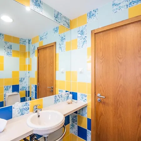 Villa Poseidon - Com Piscina Aquecivel E Bbq Na Marina *